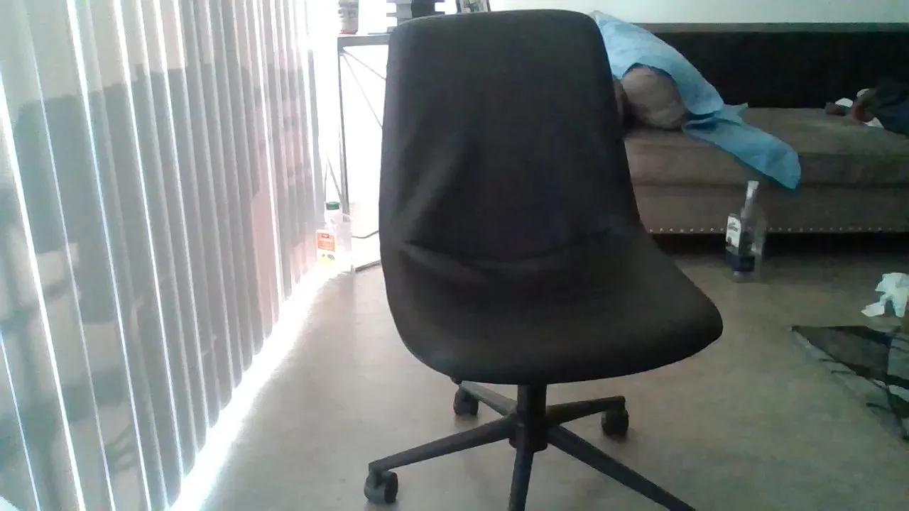 Offline Silkworm_Piper on Cam4