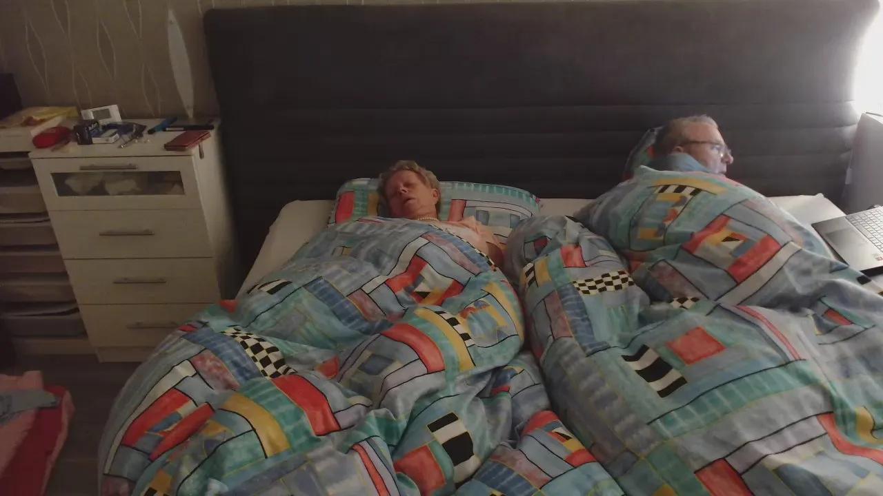 Offline skytourmz_xxx on Cam4