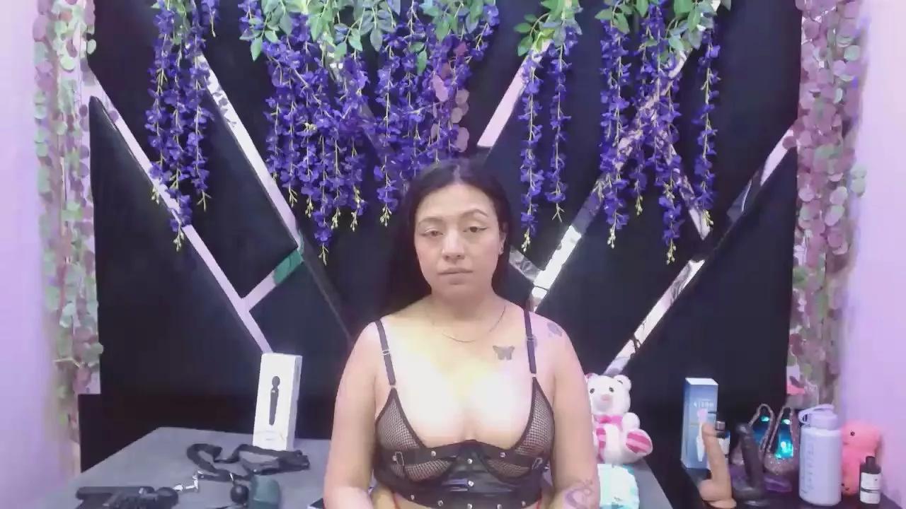 Freechat slut_anal_ on Cam4