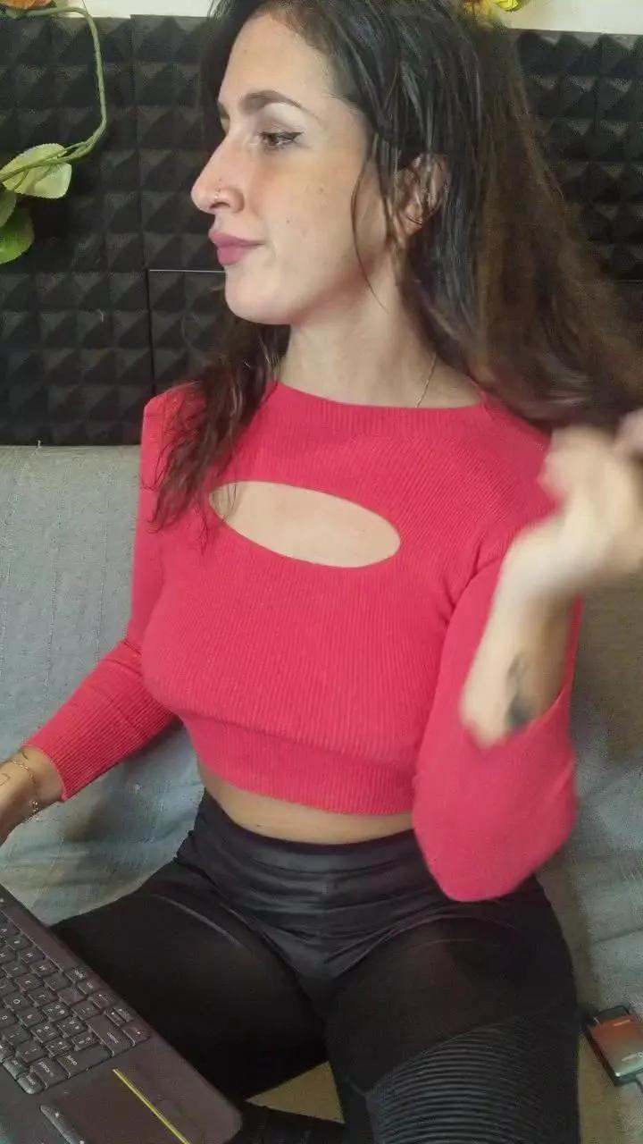 Offline StefaniaPT on Cam4