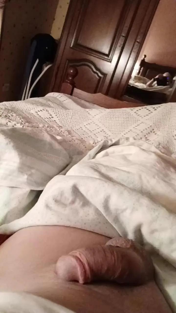 Offline teddy2008 on Cam4