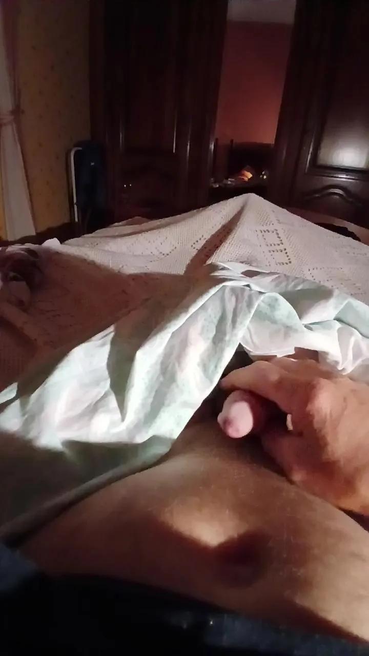 Offline teddy2008 on Cam4