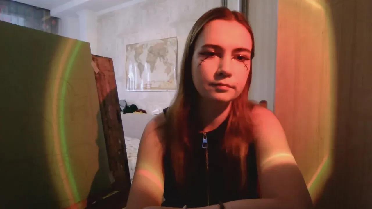 Cam4 ThaoGiera is Freechat ThaoGiera —  #cute #feet #femdom #armpits #C2C #striptease