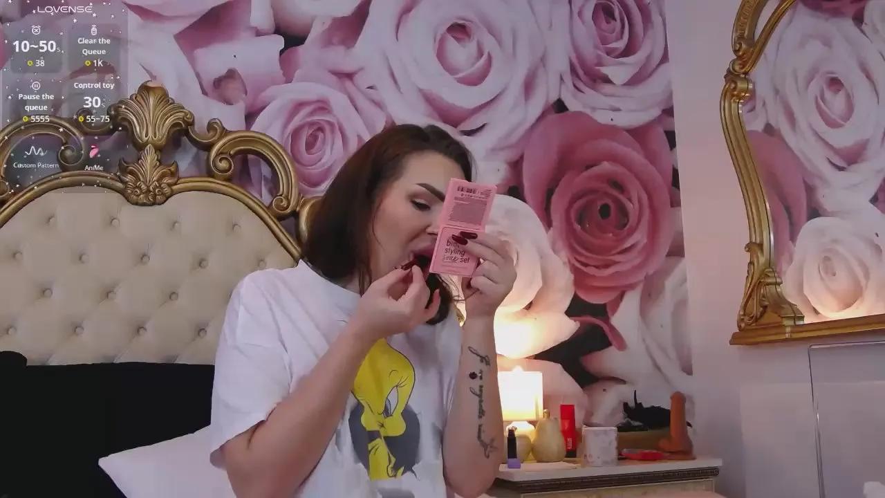 Offline theblackcat69 on Cam4