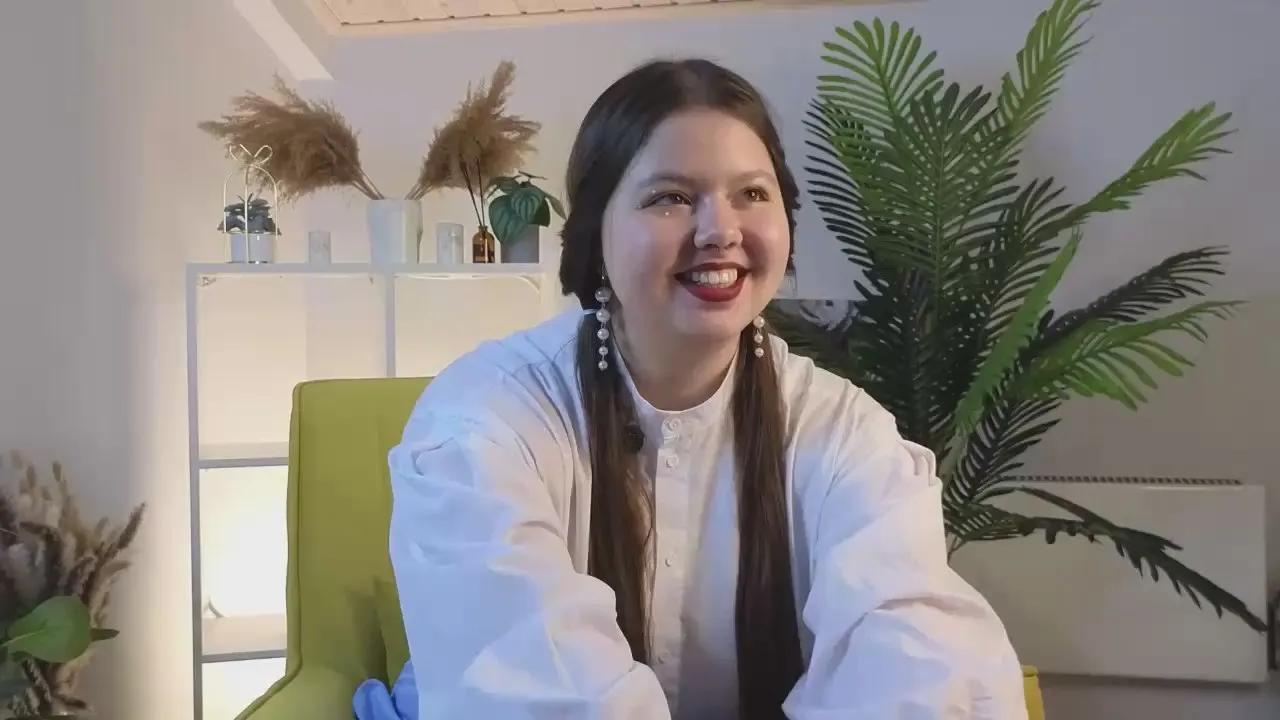 Offline TrinityHalphen on Cam4