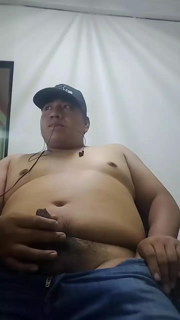 Offline TyraRadyo on Cam4