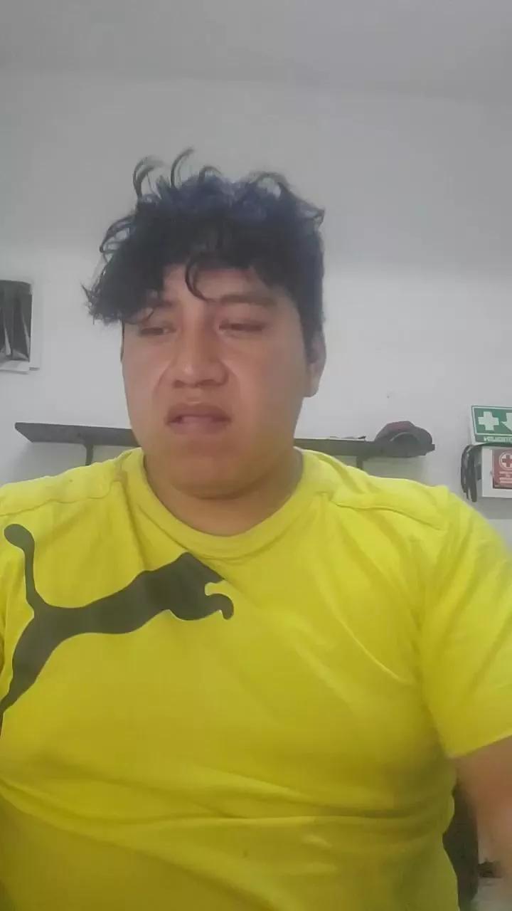 Offline TyraRadyo on Cam4