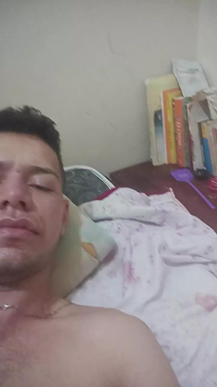 Offline valencia691 on Cam4