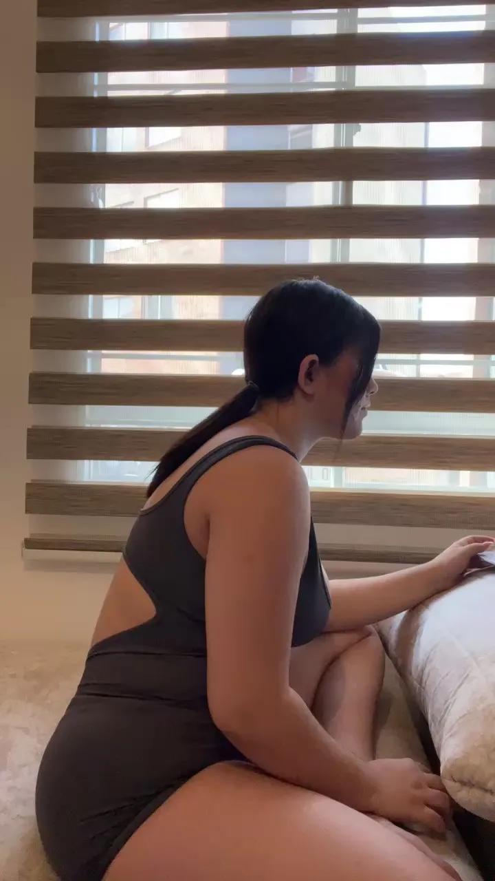 Offline valenhill_ on Cam4