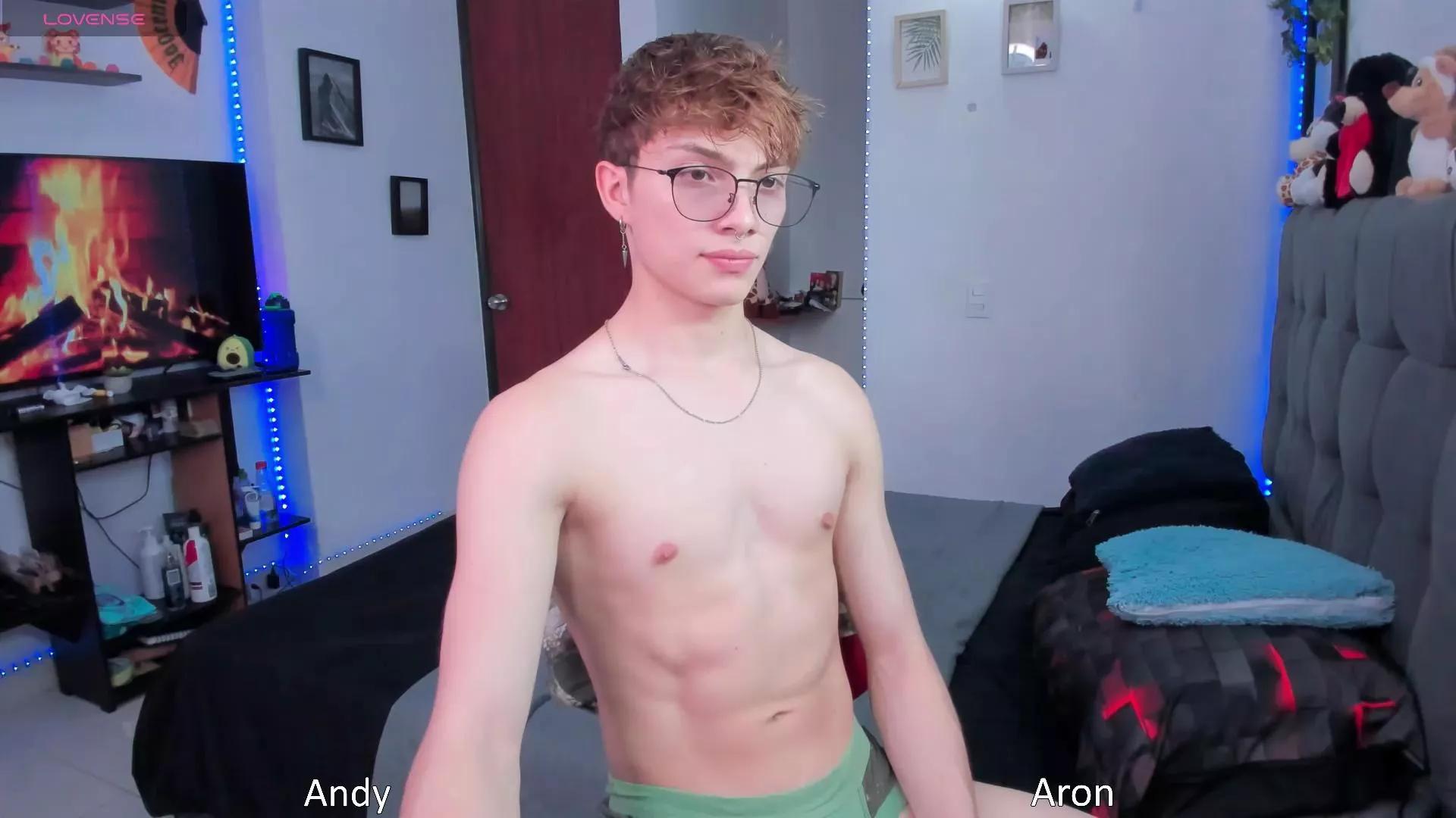 Offline venezuelanguys on Cam4