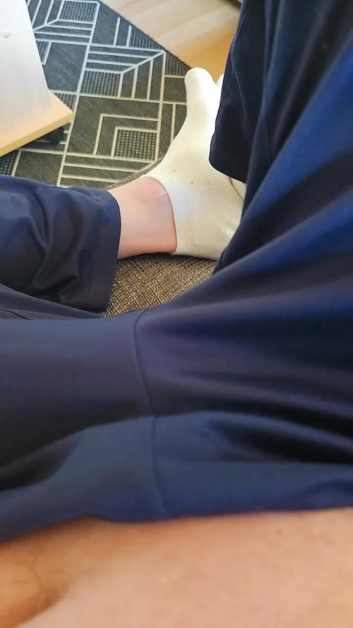 Offline vorhaut567 on Cam4