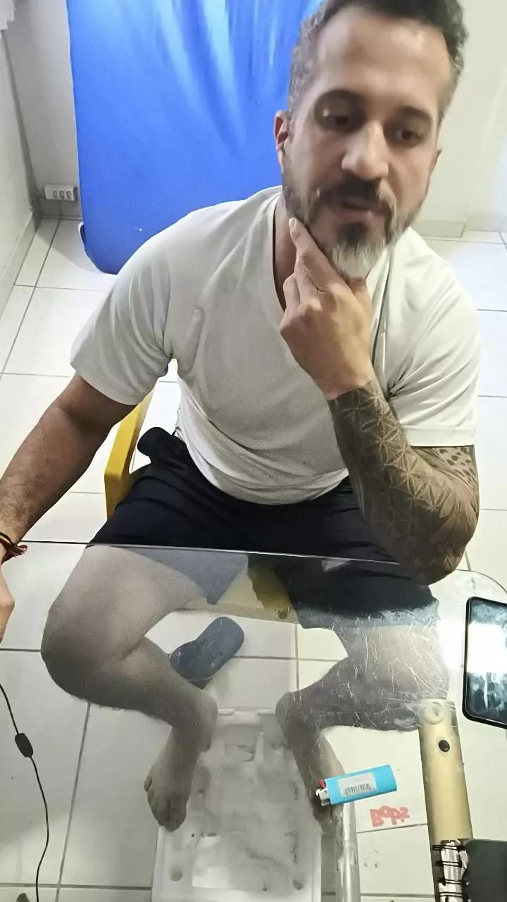 xxMorenosexx on Cam4 