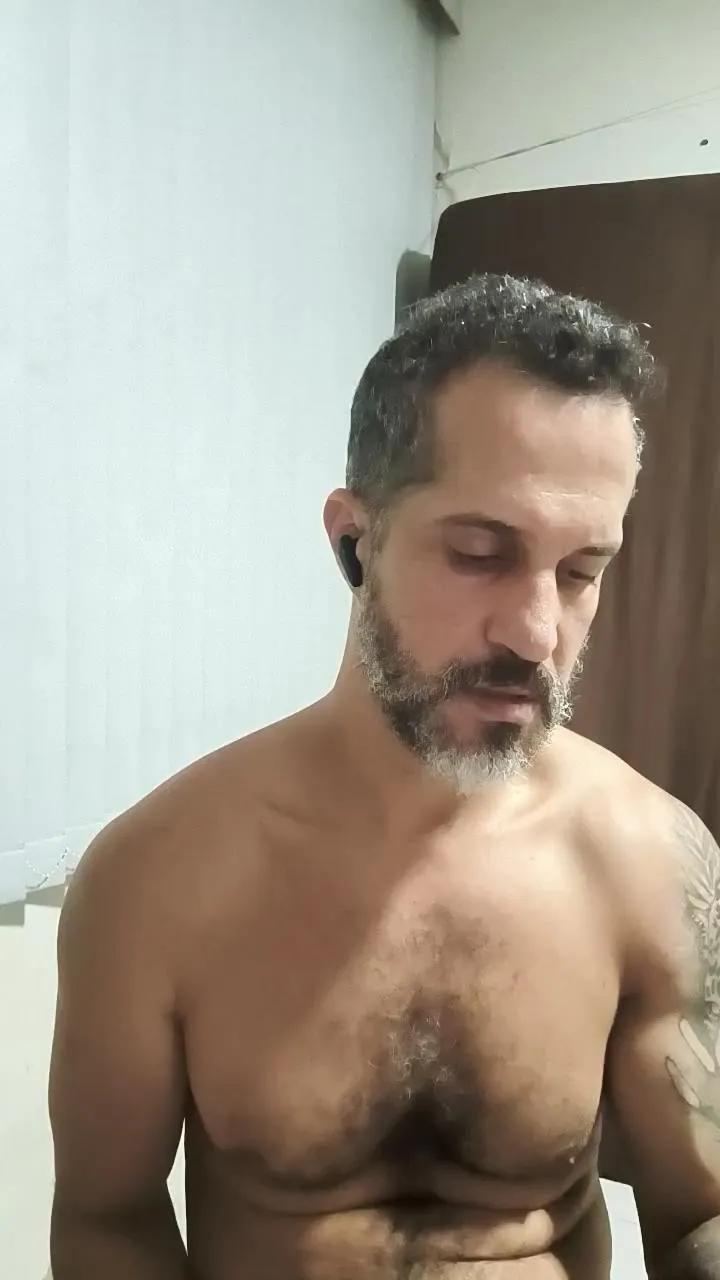 xxMorenosexx on Cam4 