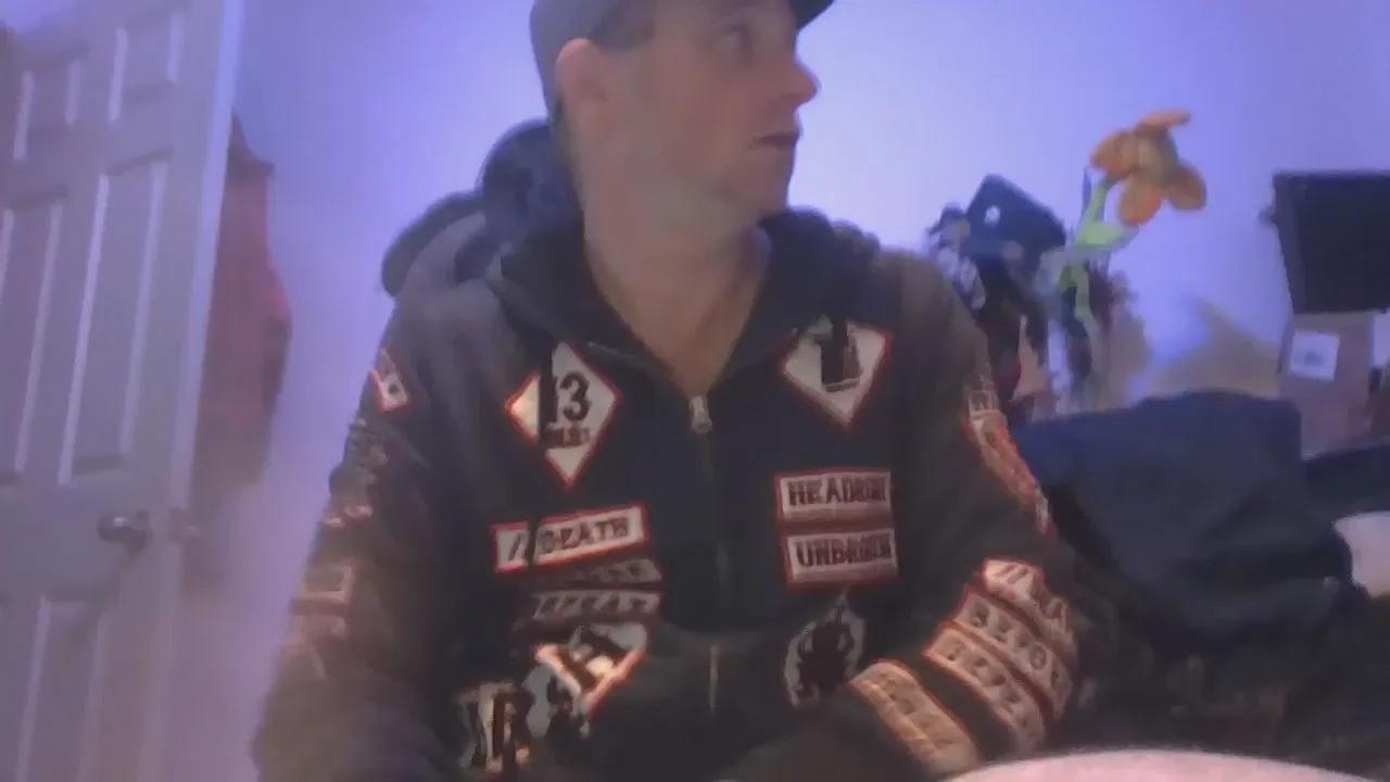 Offline Xxxcamxxx69 on Cam4