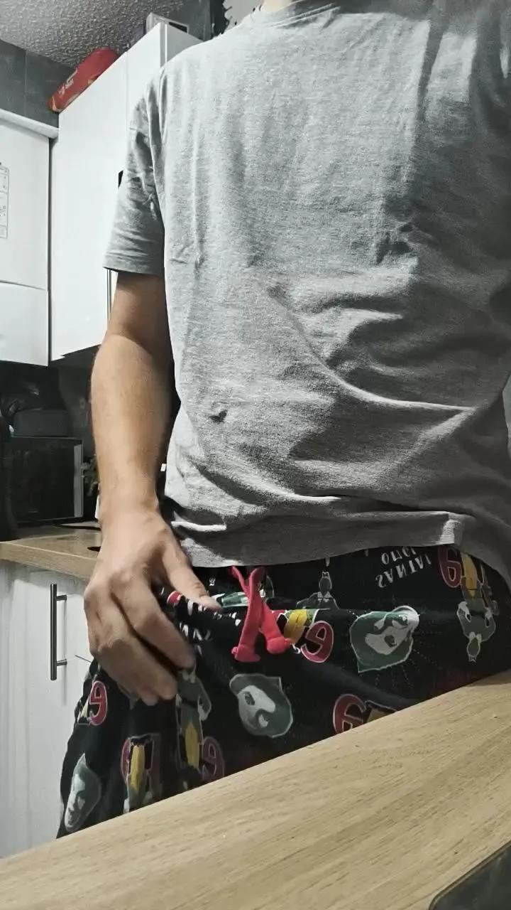 Offline xxxkxxx21 on Cam4