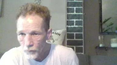 Offline zeigesmir on Cam4