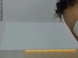 Offline alene-saenz on CamSoda