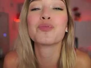 CamSoda alexistexas18 is Freechat alexistexas18 — Golden Ticket Show: Nude play (200 tokens per ticket)