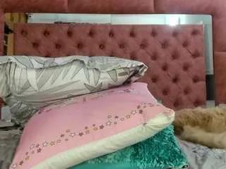 alwaysnaughtyx — cum [2500 tokens remaining]