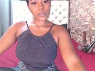 Offline amberebony on CamSoda