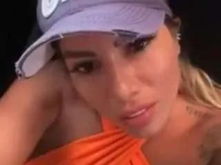 CamSoda amyhonney is Freechat amyhonney — amyhonney chat