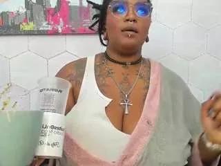 Offline ana-fuentes on CamSoda