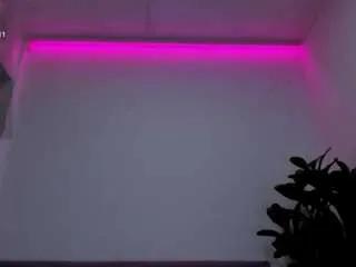 Offline angel-vibee on CamSoda