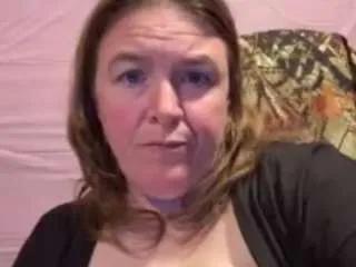 annakalistens — Join me while I'm Gaming - I take top off at 20 tokens ! [20 tokens remaining]