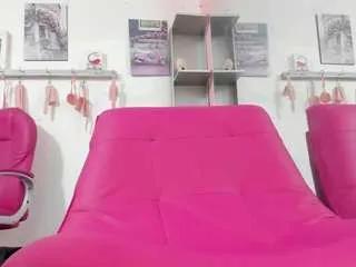 Freechat antonellakling on CamSoda