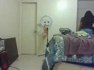 Offline antonettekiki on CamSoda