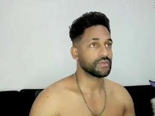 bbcblackhot33 on CamSoda 