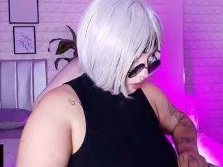 Freechat bella-green on CamSoda