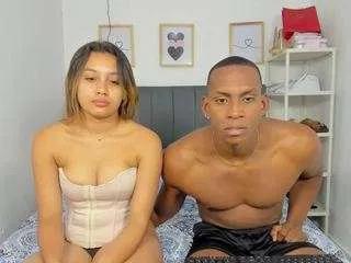 Offline blackandwhite-1 on CamSoda