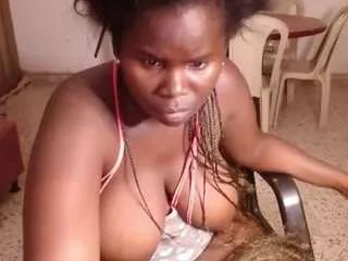 Offline breestaarrs on CamSoda