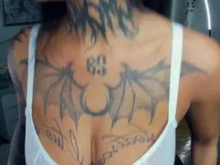 Freechat butterf1y on CamSoda