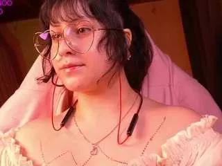 Offline camiiowo on CamSoda