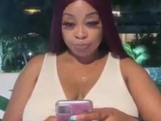 Offline caylin0 on CamSoda