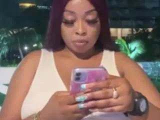 Offline caylin0 on CamSoda