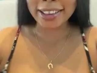 Offline caylin0 on CamSoda