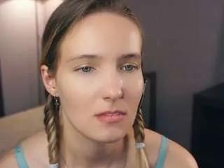 Freechat celestineberanek on CamSoda