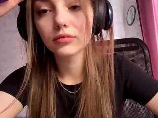 Offline clairebaker on CamSoda