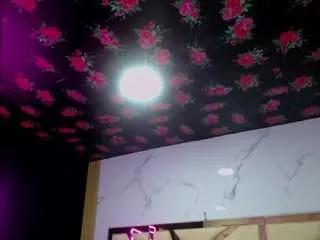 Freechat elody-a on CamSoda