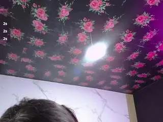 Freechat elody-a on CamSoda