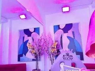 Offline emalouisx on CamSoda