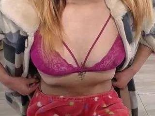 Freechat emerald00 on CamSoda