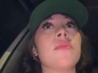 Offline emily-mills1 on CamSoda