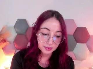 Offline emilywatsonn on CamSoda