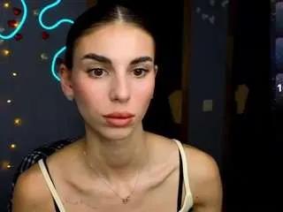 Offline emmigreen on CamSoda