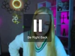 Offline esma-shine on CamSoda