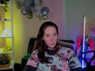 Offline esma-shine on CamSoda
